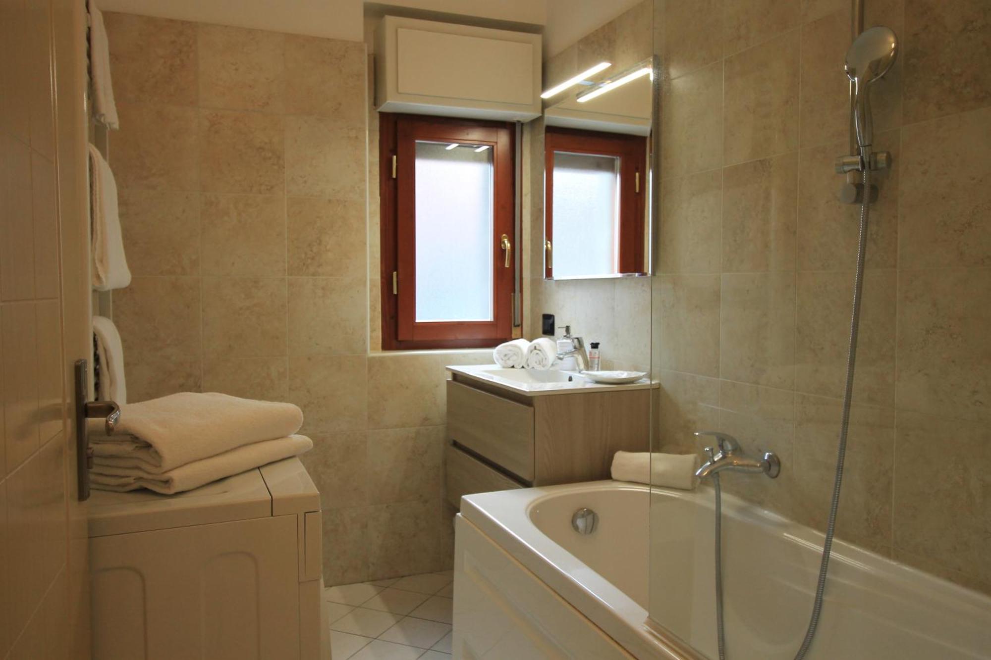 Aparthotel Hq Milano - Smart 2*